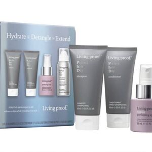 Living Proof Hydrate + Detangle + Extend Kit